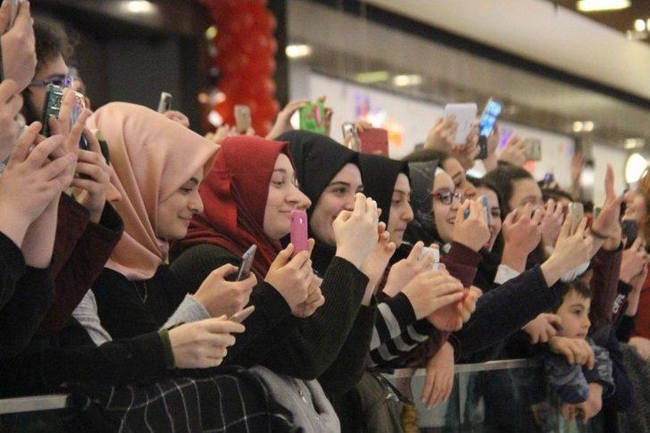 Oğuzhan Koç, Samsunlu Hayranlarını Coşturdu G1