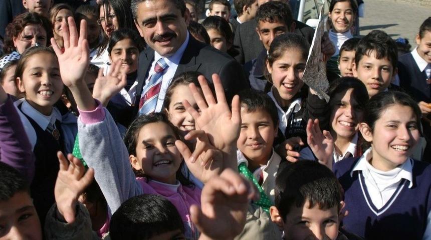 Başkan Alıcık&rsquo;ın 23 Nisan Ulusal Egemenlik Ve &Ccedil;ocuk Bayramı Mesajı