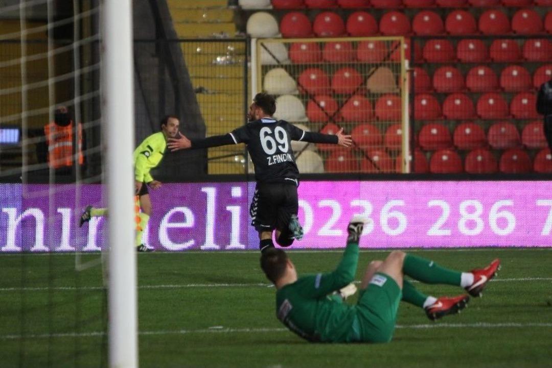 Tff 1. Lig: Grandmedical Manisaspor: 3 - Balıkesirspor Baltok: 1