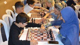 Santrançta Velilerin Rakibi Çocukları Oldu