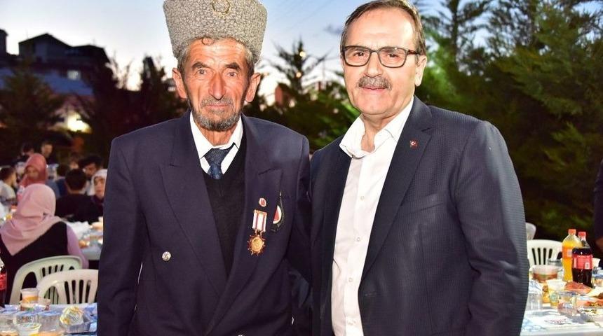 Başkan Şahin: &ldquo;bu &Uuml;lke Kolay Kazanılmadı&rdquo;