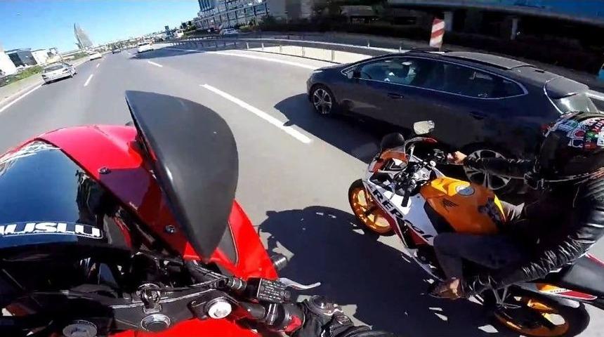 (&ouml;zel) E-5 Karayolu&rsquo;nda Motosiklet Ter&ouml;r&uuml; Kamerada