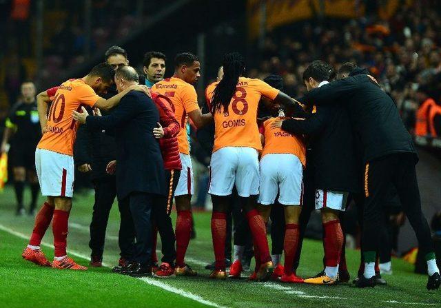 Süper Lig: Galatasaray: 3 - Göztepe: 1 (maç Sonucu)