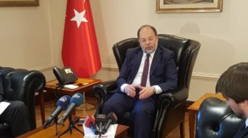 Başbakan Yardımcısı Recep Akdağ, Cinsel İstismar Tasarısına İlişkin, "eylem Planımızı Tamamladık. Komisyon Calışmalarının Bitmesini Bekliyoruz" Dedi.