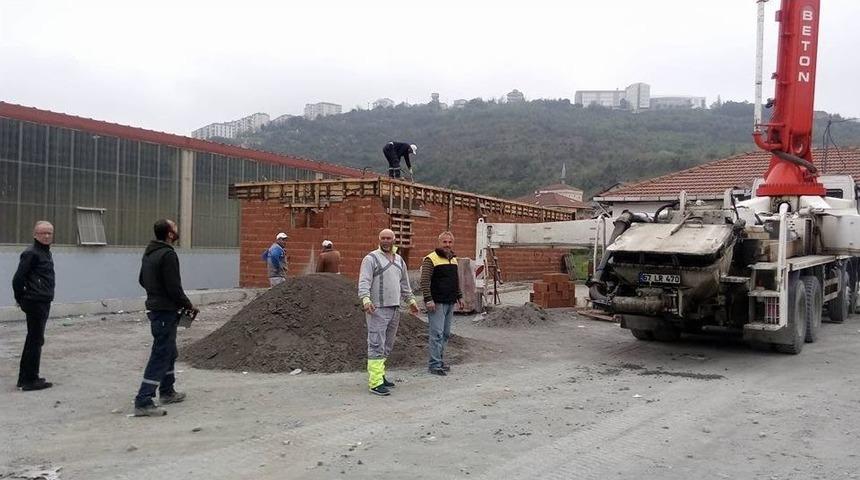 Alaplı Kapalı Pazaryerinde Çalışmalar Devam Ediyor