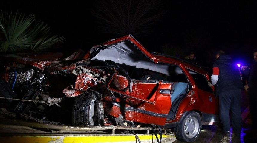 Giresun&rsquo;da &lsquo;dur&rsquo; İhtarına Uymayan Ş&uuml;pheli Ara&ccedil; Kaza Yaptı: 2 Yaralı