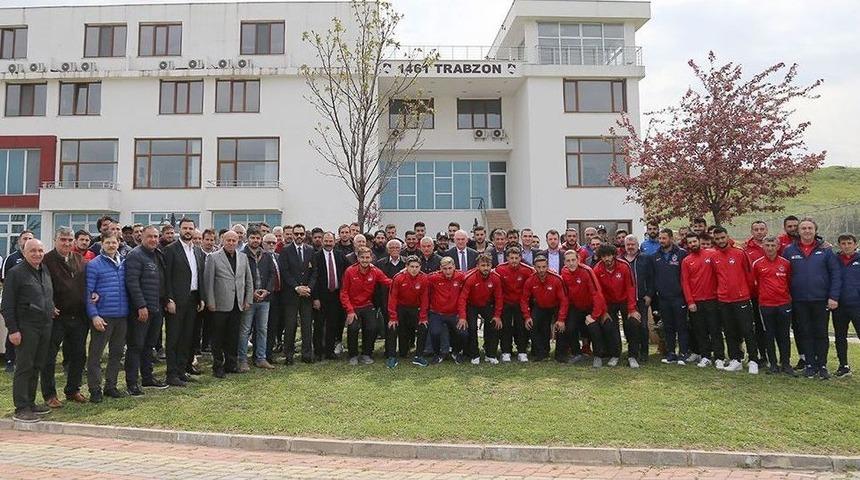 Trabzonspor&rsquo;da Barbek&uuml; Partisi Yapıldı