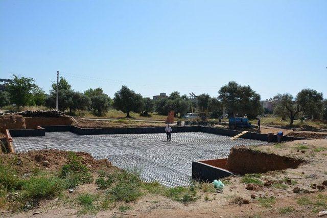 Başkan Kılınç Çarşı Mahallesindeki Caminin Temelini Attı