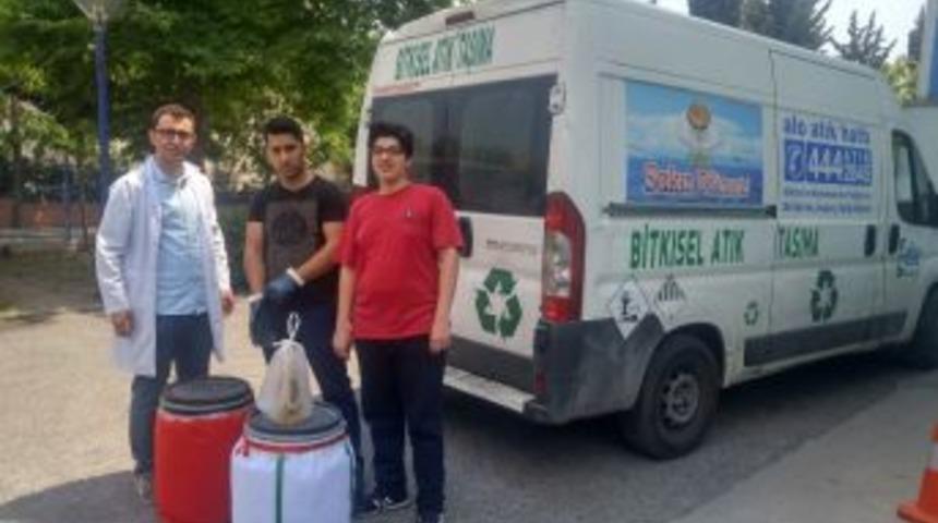İhlas Koleji &Ouml;ğrencileri Atık Yağları Geri Kazandırıyor