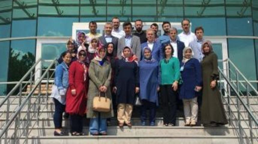 Ak Parti Heyetinden Hastane Ziyareti