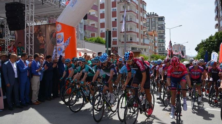 Mersin Uluslararası Bisiklet Turu Başladı