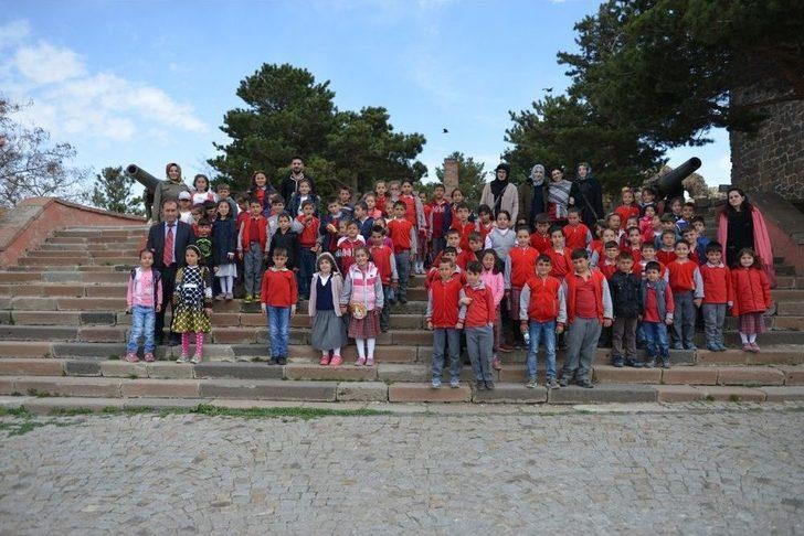 Yakutiye’den Çocuklara 23 Nisan Hediyesi G1