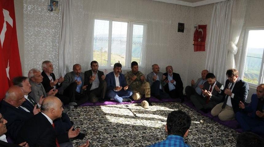 Rekt&ouml;r Durmuş&rsquo; Tan Siirtli Şehit Ailelerine Taziye Ziyareti