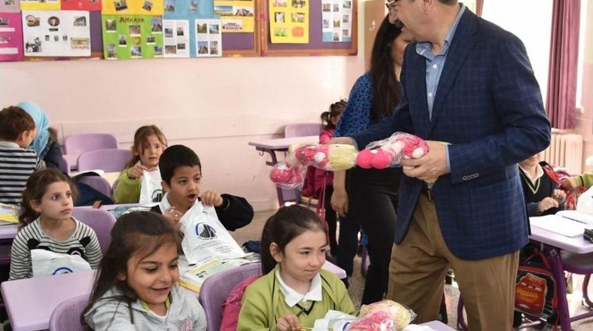 Başkan Tiryaki &Ouml;ğrencilerle Bir Araya Geldi