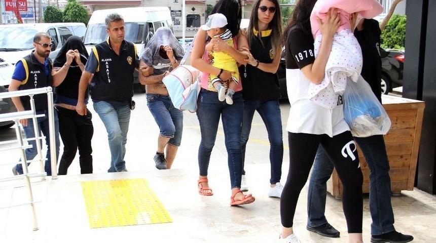 Alanya&rsquo;da Fuhuş Operasyonuna 5 Tutuklama