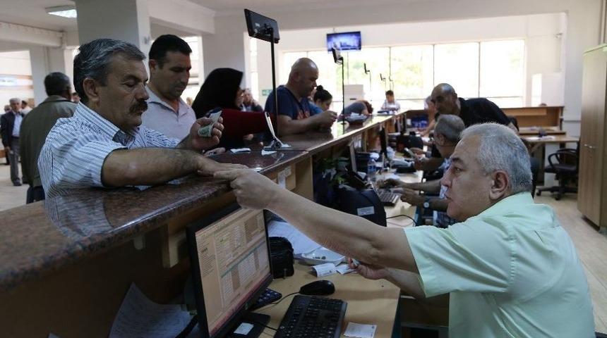 Efeler&rsquo;de Bor&ccedil;lar Yapılandırılıyor