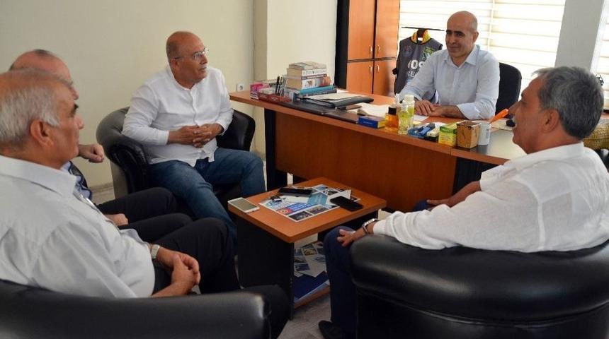 “ülkenin Bekası İçin Erdoğan” Dediler