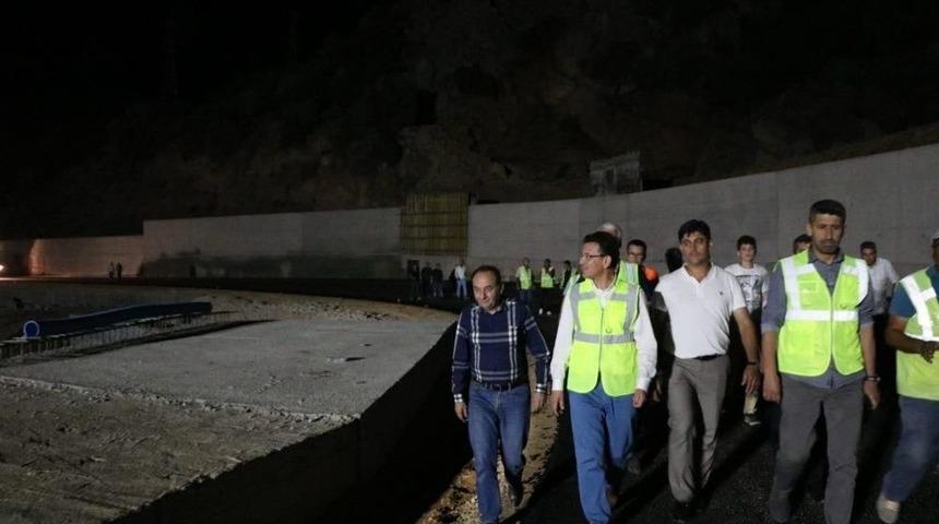 Milletvekili Uslu, Antalya- Kumluca Yolunu İnceledi