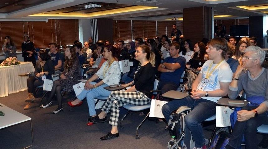 Sağlıkta Teknoloji Eğitimle Buluştu