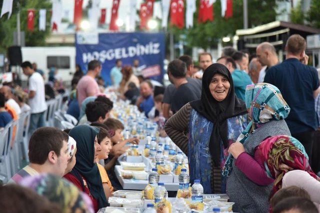 Alikahya İftar Yemeğinde Buluştu