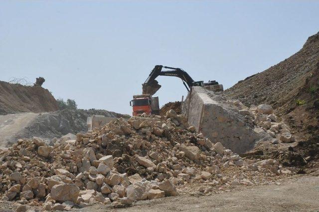 Karadeniz Sahil Yolunda Çalışmalar Hızlandı