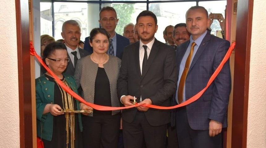 Halk Eğitim Sergisi Kapılarını Açtı