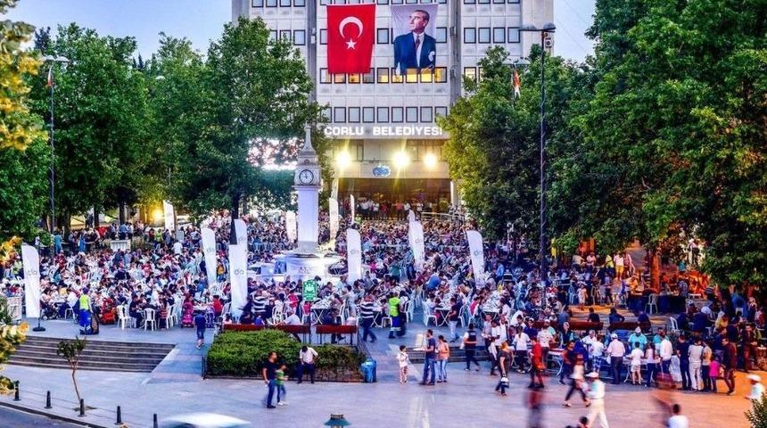 &Ccedil;orlu İftarda Buluştu