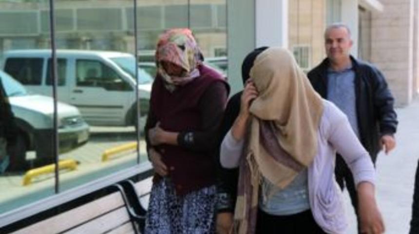 Bakır Ve Hurda Hırsızlığı Yapan 3 Kadın Yakalandı