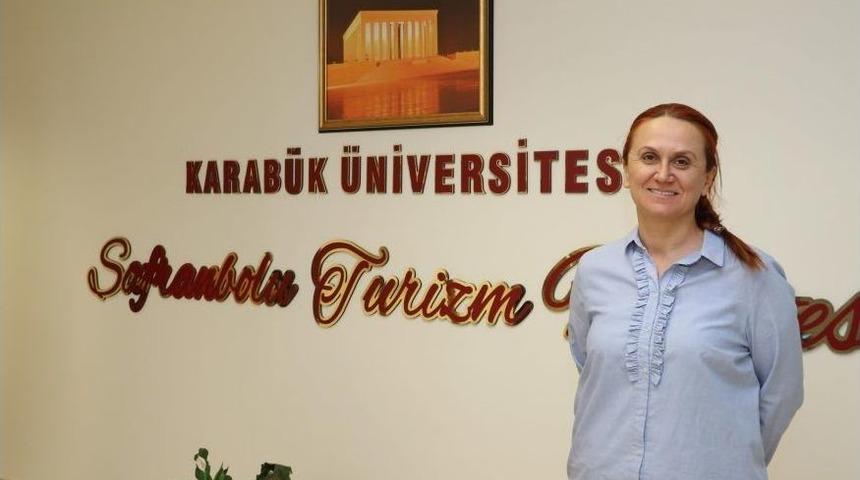 T&uuml;rker, &ldquo;karab&uuml;k&rsquo;te Turizmin Gelişmesinde Kb&uuml; &Ouml;nc&uuml; Roller &Uuml;stlendi&rdquo;