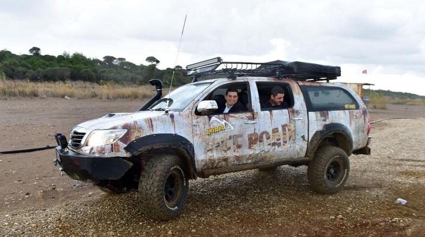 T&uuml;t&uuml;nc&uuml;&rsquo;den Pist M&uuml;jdesi