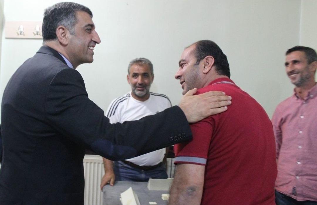 Milletvekili Erol, Se&ccedil;im &Ccedil;alışmalarını Aralıksız S&uuml;rd&uuml;r&uuml;yor