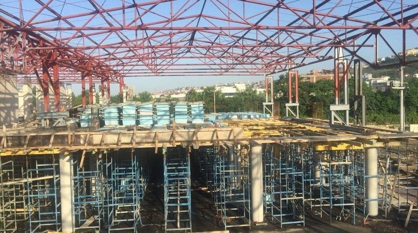 Kongre Merkezi&rsquo;nin &Ccedil;alışmaları S&uuml;r&uuml;yor