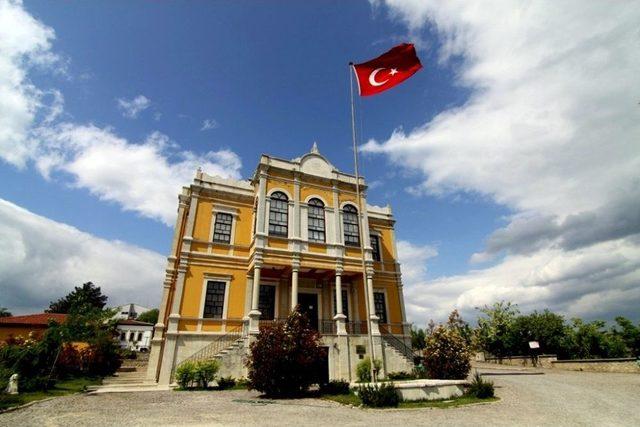 Unesco Listesinde Yer Alan Safranbolu’da Oteller Doldu, Turistler İlçeye Akın Etti