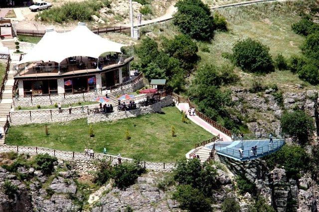 Unesco Listesinde Yer Alan Safranbolu’da Oteller Doldu, Turistler İlçeye Akın Etti