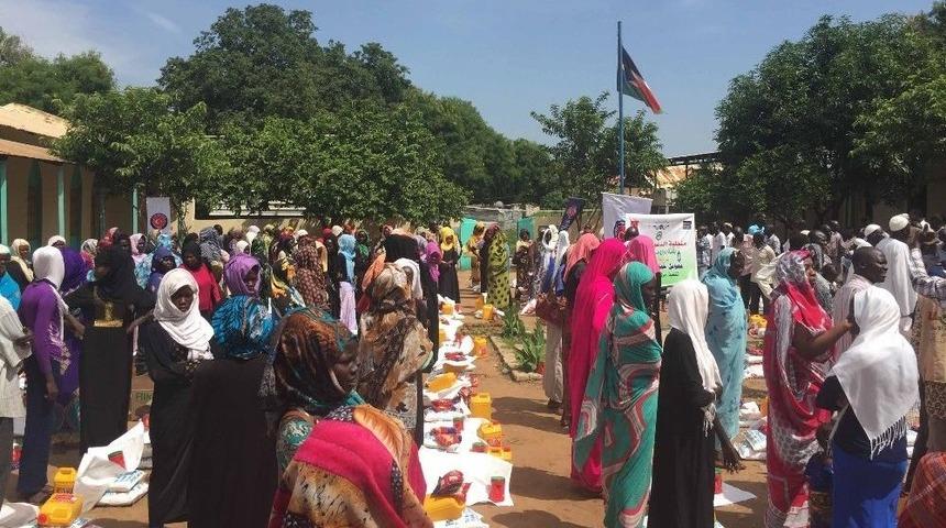 G&uuml;ney Sudan&rsquo;da İftar Programları Ve Gıda Dağıtımı