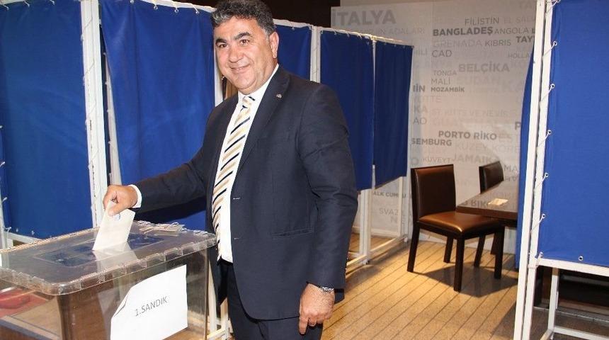 Konfeksiyon İhracat&ccedil;ılarında Burak Sertbaş D&ouml;nemi