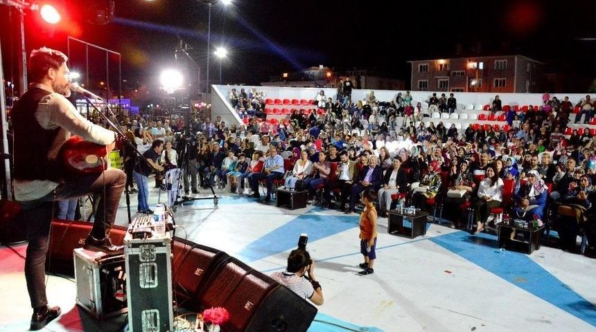 Lapseki&rsquo;de Ramazan Eğlenceleri Sona Erdi