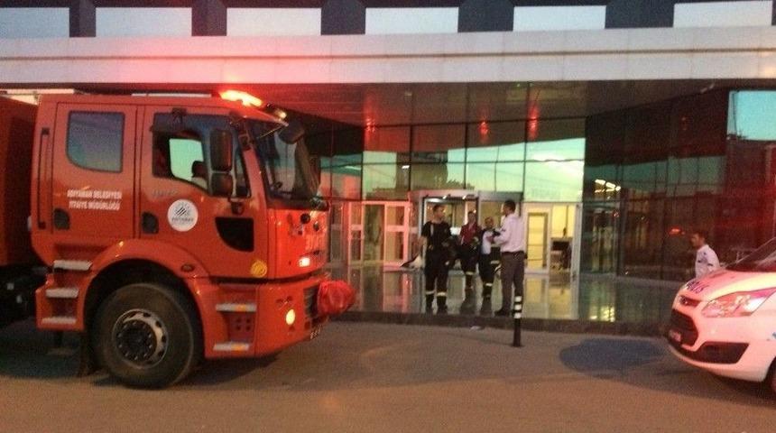 İtfaiye Yangını B&uuml;y&uuml;meden S&ouml;nd&uuml;rd&uuml;