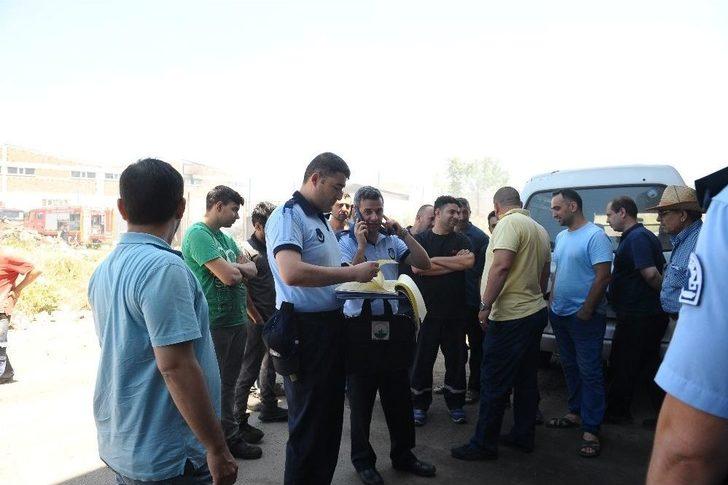 Bilerek Yakıldığı İddia Edilen Hurdalık Tehlike Saçıyor G5