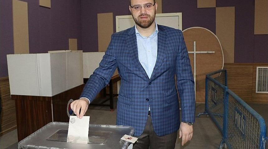 &Ccedil;ebi Ve Mescier Tso&rsquo;da Başkanlığa Aday