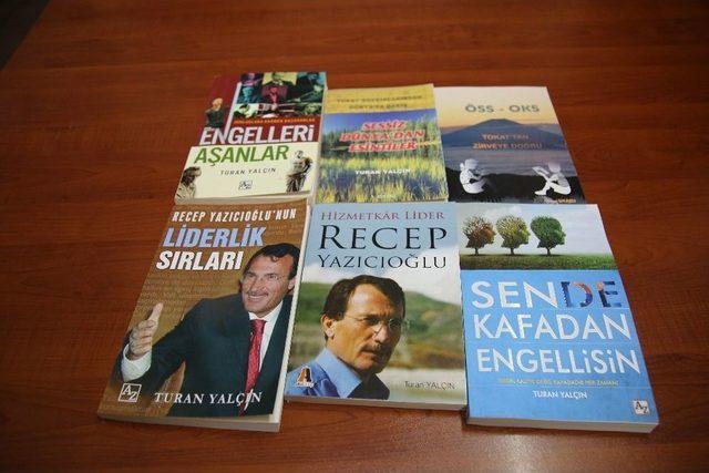 Engelinden Dolayı Okuyamaz Dediler, 6 Kitap Yazdı