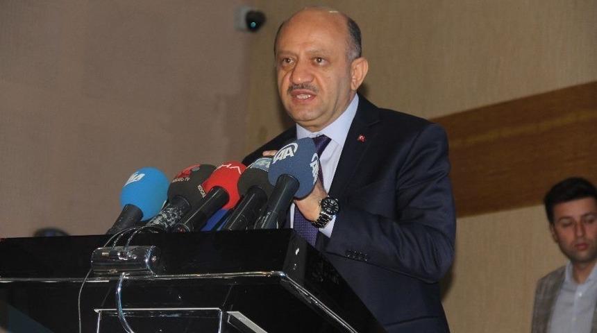 Başbakan Yardımcısı Işık&rsquo;tan Akşener&rsquo;e S-400 Eleştirisi