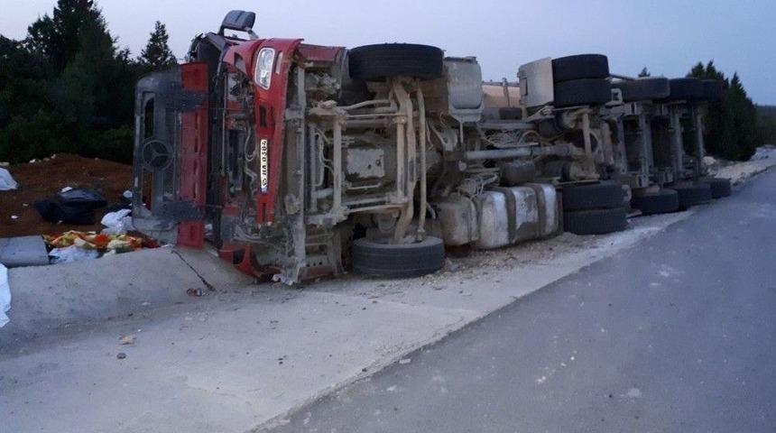 &Ccedil;avdarhisar&rsquo;da Trafik Kazası: 1 Yaralı