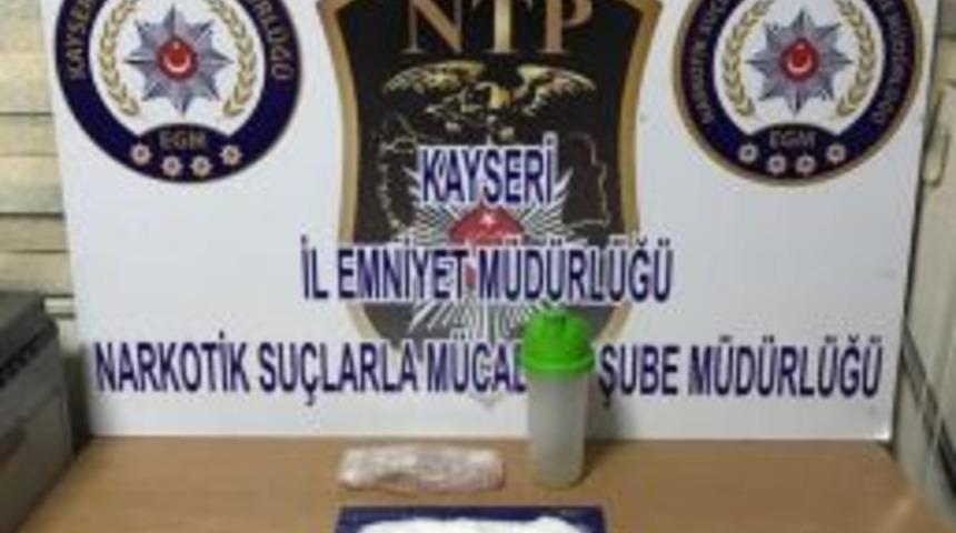 Zehir Tacirleri G&ouml;zaltına Alındı