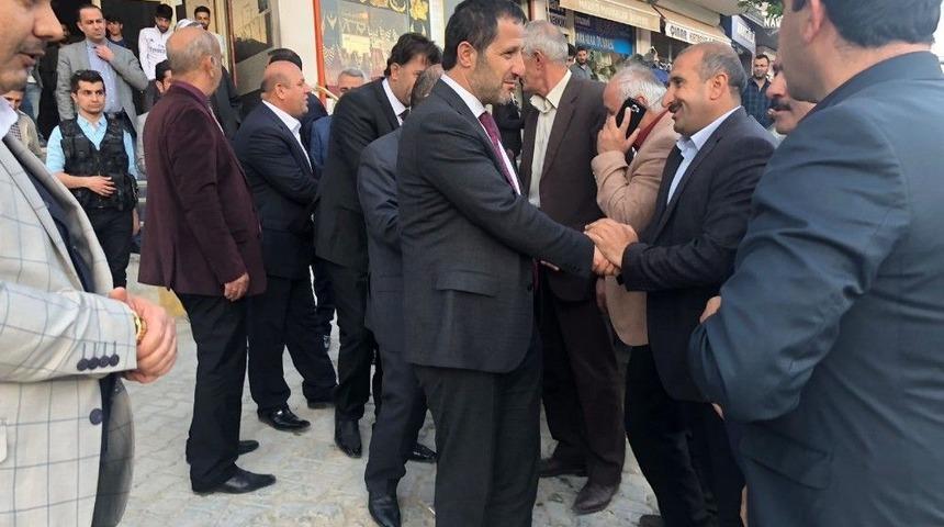 Ak Parti Heyetinden Şemdinli Ziyareti