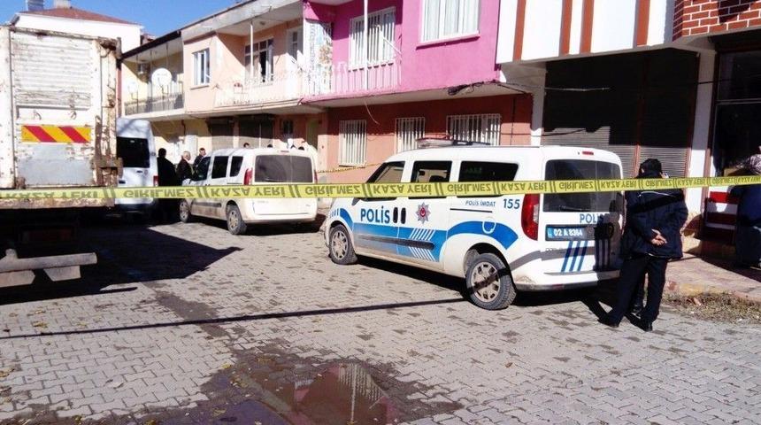 Yaşlı Adam Evinde &Ouml;l&uuml; Bulundu