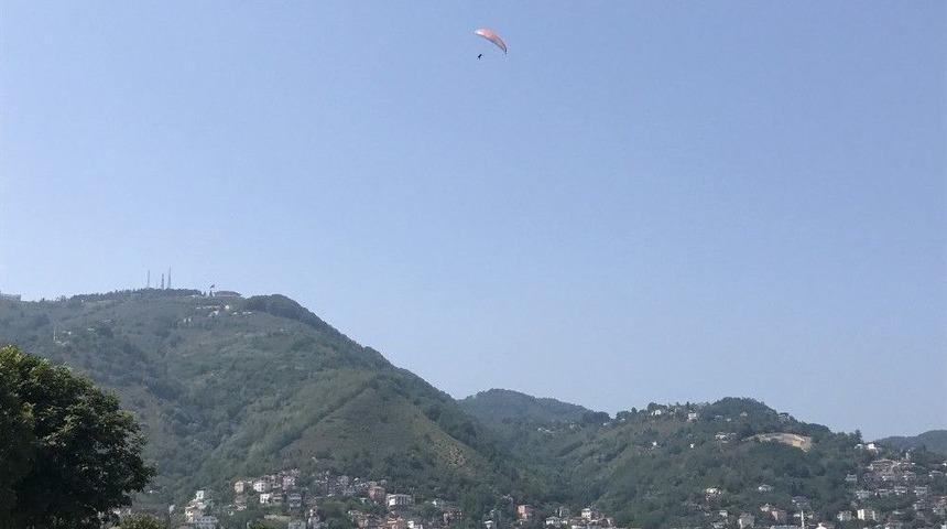 Boztepe&rsquo;den Yama&ccedil; Paraş&uuml;t&uuml; Serbest