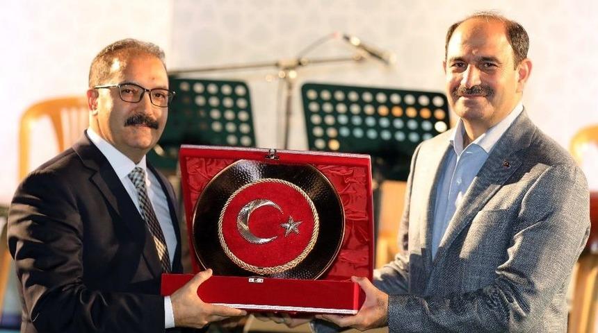 Gaziantep&rsquo;te Ga&uuml;n&rsquo;n&uuml;n Yabancı Uyruklu &Ouml;ğrencilerine İftar