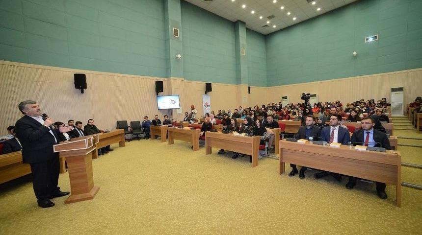 Başkan Akyürek: “gençlik Meclisleri Mektep Vazifesi Görüyor”