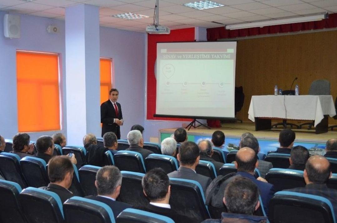 Adilcevaz&rsquo;da Eğitim Sorunları Masaya Yatırıldı